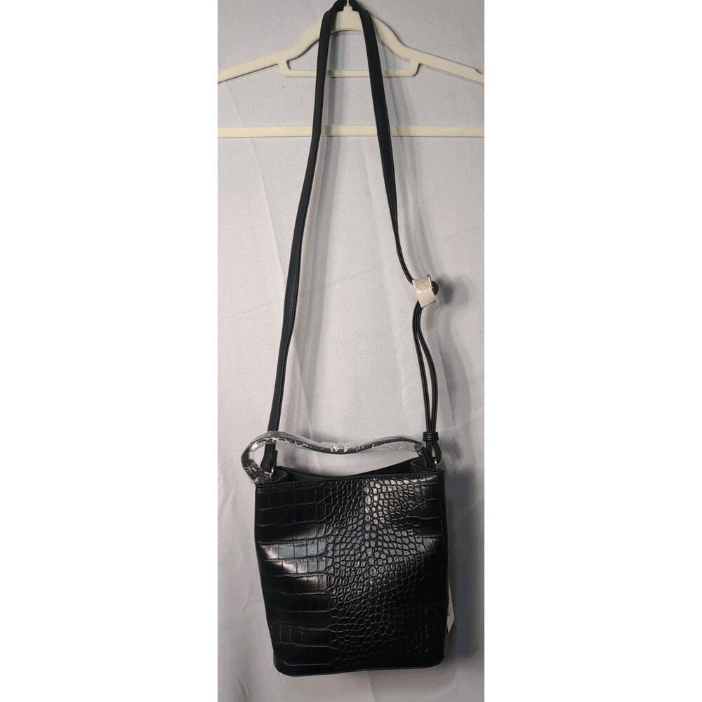 AOTA Elena Vegan Croc-Embossed Leather Crossbody Strap Bucket Bag Black NWT‎